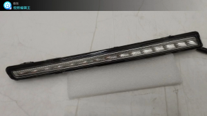 Toyota Land Cruiser LC200 / FJ200 2016-2021 Front Grille LED DRL Turn Signal Running Light Driving Lamp