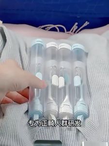 Bàn Chải Đánh Răng Gấp Gọn Có Ống Chứa Kem Đánh Răng Tiện Lợi Đem Đi Du Lịch Công Tác
