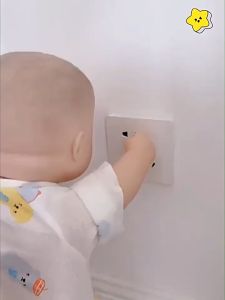 5/10/20/40 Pcs Baby Socket Child Electric Shock Protection Power Supply Cover Electric Socket Outlet Plug Power Protection Security for Baby Kids Toddler Electrical Safety -2/3 hole socket cover plug Anti-Electric Safety Plugs Flame Retardant Material