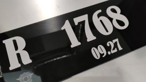 Plat Variasi Mobil Timbul Akrilik Custom