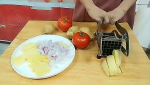 Stainless Steel Kitchen Tool Potatoes Cutter Household Cucumber Vegetable Chips Slicer French Fries Cutter Machine