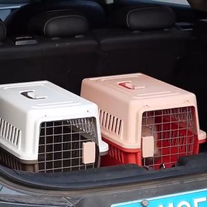 Pet Carrier Kucing 34 x 36cm Tray Pintu Besi Kandang Anjing Kelinci Cargo