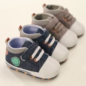 Baby Boys And Girls Canvas Sports Shoes Casual Shoes Anti-skid Cloth Soles Newborn Velcro Shoes Walking Shoes