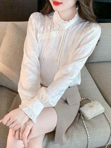 Chic Chinese Style Womens Shirt with Bubble Sleeves And Lace Trim Design Sensation Spring Early New Arrival White Top