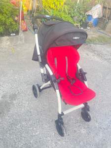 รถเข็นเด็ก Camera C-ST 0594 สีแดง-ดำ สภาพ 85% ใช้ได้แรกเกิด-5 ขวบ