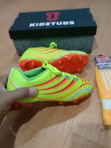 KIDZTUBS Sepatu Bola Anak Paket Komplit Sepatu Bola Tas Skin Deker Kaos Kaki Usia 6-10 Tahun Size 28 29 30 31 32 33 34 35 36 37 KDZ1513122824