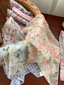 Khăn Lụa Nữ Vuông Hoa Vintage – Khăn Quàng Cổ Nữ Khăn Buộc Tóc Nữ Khăn Turban Khăn Bandana