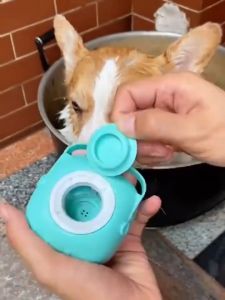 Winky Wink 🐶😺 แปรงอาบ เป็นเครื่องมือทำความสะอาดสุนัข ชุดแรก: ซิลิโคนอ่อนนูม, แชมพูและอุปกรณ์อาบ สำหรับหวีแมว ผู้ชาย และเนื้อเยื่อ