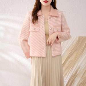 เสื้อคลุมไหมพรมได้ลุคคุณหนูมากก สวยน่ารัก