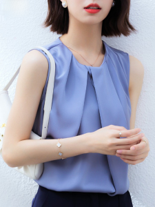 Champagne Color Satin Acetate Shirt Womens Summer round Neck Sleeveless Top Base Tank Inner Wear Versatile Loose Fit Regular Length