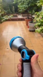 ฝักบัวรดน้ำเเรงดัน ปืนฉีดน้ำ ปรับได้ 10 รูปแบบ ชุดสายยาง 4หุน ยาว 5ม.-20ม. หัวฉีดน้ำล้างรถ รดน้ำต้นไม้ หัวฉีดน้ำสวมเร็ว