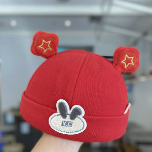 หมวกเด็กชาย หมวกเด็กหญิง หมวกทรงกล้วยสีแดง เดือนแรกของเด็ก หมวกคลุมศีรษะแบบสวมหัว หมวกเด็กผู้ชาย หมวกเด็กผู้หญิง หมวกฤดูใบไม้ผลิและฤดูใบไม้ร่วง