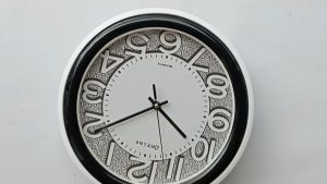 Jam Dinding ONTIME 765 Series Diameter Besar 30cm Mesin Quartz Desain Aesthetic Elegant Unik
