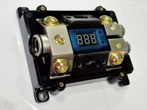 ฟิวส์เข้า1ออก2 บอกโวลล์แบตเตอร์รี่ ตัวเลขดิจิตอล 150 แอมป์ ฝาครอบพลาสติกใส กันน้ำ กันร้อน