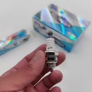 L7T Spark Plug for Chainsaw and Brush Cutter Motosierra Gasolina Chainsaws Spare Parts Garden Tools