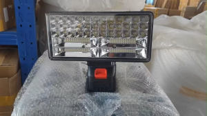 Đèn LED Làm Việc Cầm Tay 11800 Lumens Chiếu Xa Tương Thích Pin Makita Tích Điện Nhanh Không Kèm Pin