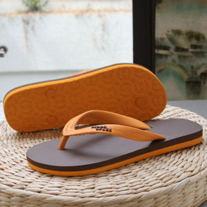 Nordic Style Mens Casual Sandals Anti-Slip Wear-Resistant Latex Thong Slippers Outdoor Beach Flat Heel Solid Color Rubber Slippers