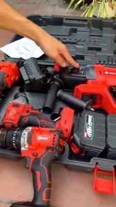 Bộ Combo 3 Máy Gồm Máy Siết Bulong Máy Mài Pin Và Máy Khoan Đục Bê Tông Dùng Pin 199V 2 Pin 15 Cell (Bảo Hành 1 Năm)