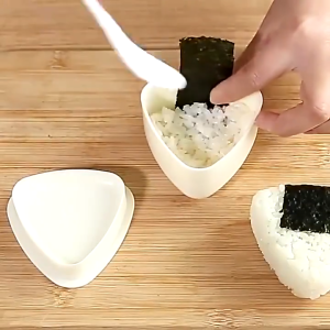 Sushi Rice Ball Maker Rice and Vegetable Roll Maker Triangular Rice Ball DIY Box Kitchen Food Press DIY Box