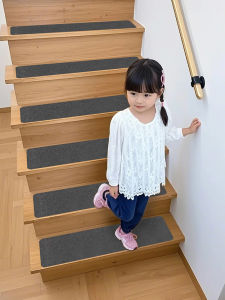 Tấm Lót Chống Trượt Ngoài Trời Tự Dính Cho Cầu Thang Đá Ngói Dải Keo Chống Trượt Dải Cảnh Báo Thang Máy