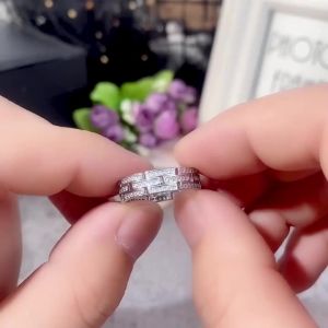 Huitan Creative Chain Design Engagement Proposal Ring for Girlfriend Silver Color Fashion Wedding Cubic Zirconia Ring for Women