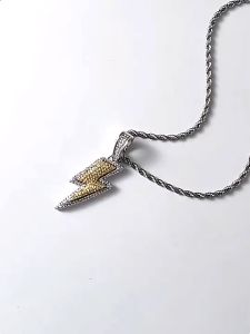 Kalung Dengan Liontin Petir Aksen Zircon Bahan Titanium Steel Untuk Pria & Wanita