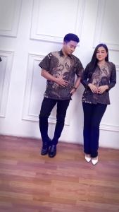 Batik Couple pasangan terbaru - batik couple modern