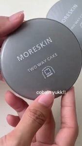 Moreskin Two Way Cake Natural dan Bright- Bedak Padat Moreskin - Natural - Bright - Ratu kosmetik Online