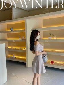 Joywinter Original Muse Goddess High Waist Short Dress V-Neck Sleeveless Elegant Rich Girl Date Dress for Women 25-29 Years Old