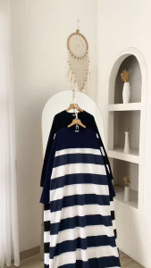 Maxy Big Stripe Combed Dress Gamis Wanita Muslim Outfit Allsize Fit To XL Besar Premium Casual Daily