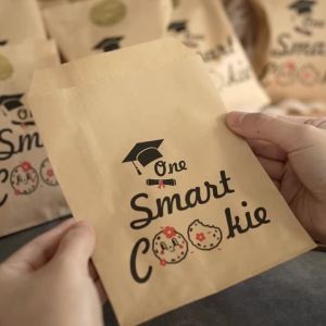 24Sets Graduation Candy Cookie Treat Bags One Smart Cookie Kraft Paper Bags Congrats Grad Gift Bag Grad Party Favor Supplies