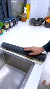 Kitchen Drain Pad Tabletop Absorbent Placemat: Checkered Pattern Decorative Table Mat by Keimav-official