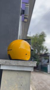 HELM CARGLOSS RETRO HALF FACE CFM 1 & 2 SOLID MOTIF TERLENGKAP TERLARIS ORIGINAL