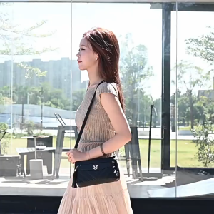 1975 ( READY STOCK ) PU SLING BAG EU FASHION HOUSE