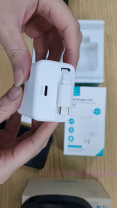 Củ sạc nhanh 30w Usams liền cáp type C rút gọn độc đáo và 1 cổng C công nghệ GaN sạc nhanh ít nóng