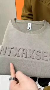 เสื้อยืดแขนยาวลายทางผู้ชายอินเทรนด์แบรนด์หลวมเสื้อลำลองผู้ชายเสื้อสเวตเตอร์คอกลม Man Clothing