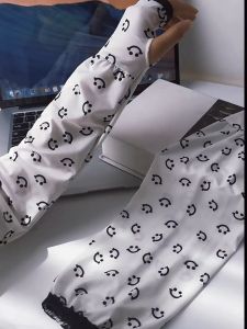 ผ้าไหมน้ำแข็ง สำหรับผู้ใหญ่ และงานเกาหลี ปลอกแขนกัน UV และแดด พิมพ์ลาย ปลอกแขนหลวม สำหรับผู้ใหญ่ ส่งจากไทย