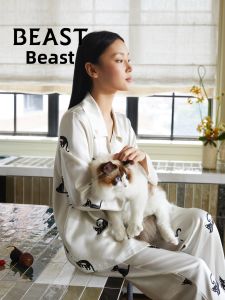 THEBEAST | Printed Silk Pajama Set for Couples 22mm