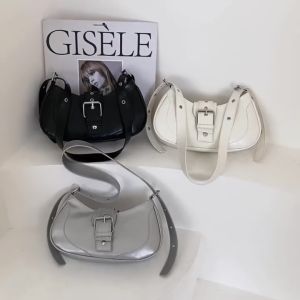 Tas Wanita Berkapasitas Besar: Pilihan Tas Bahu & Selempang untuk Anda