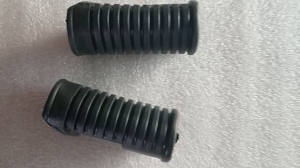 Gác chân trước gắn cho nhiều dòng xe máy