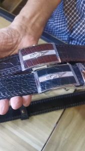 เข็มขัดสายหนังจระเข้แท้ ถักขอบตลอดเส้น เป็นหนังเส้นเดียว ไม่ต่อ