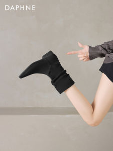 Daphne | Black Pointed-toe Flat Martin Style Short Boots