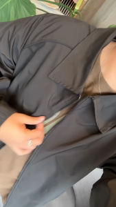 แจ็คเก็ตผู้ชายราคาถูก งานคุณภาพ คอปกสุดเท่ ผ้าโพลีเอสเตอร์ ระบายอากาศดี ไม่มีซับใน มีกระเป๋า 2 จุด ใช้งานจริงได้ พร้อมส่งทั่วไทย แจ็คเก็ตยีนส์ผู้ชายสไตล์เกาหลี คอเชิ้ต แขนยาว ซิปปิด แฟชั่นสปอร์ตแอนด์สตรีท JK056