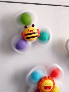 Baby Kids Spinner Toys Bath Toys Finger Spinner With Rotation Spin Sucker Toy/Mainan Bayi