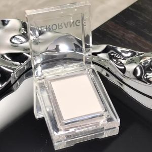 Phấn Mắt Môi Dạng Lỏng Hoàn Thiện Dạng Mờ Một Màu Cho Khuôn Mặt Sáng Bóng Tự Nhiên Đơn Giản Dễ Sử Dụng