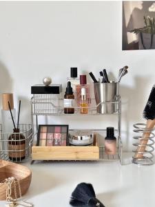 ตู้เก็บของสำหรับเครื่องสำอางแบบสองชั้น ทำจากโลหะผสม สแตนเลส สำหรับห้องน้ำ ตู้เก็บของแบบลำลอง ตู้เก็บของแบบลำลอง