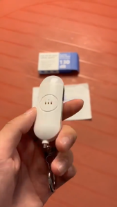 【SG】Personal Safety Alarm Travel Protection 防狼报警器 Self Defence 130dB LED Flash Light Loud Buzzer Emergency Key Chain