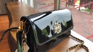 Authentic Tory Burch Glossy Patent Leather Fashion All-Match Square Shoulder Bag Messenger Organ Design