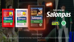 1pc Salonpas Extra Hot 1x2 Lembar (Hot-Koyo Pereda Nyeri) Patch Muscle Pain Reliever