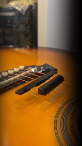 พร้อมส่ง หย่องกีต้าร์ หย่องบน-ล่าง Nut / Saddle สีขาว 1 ชุด +หมุดกีต้าร์โปร่ง สีขาว 6 ตัว อุปกรณ์กีต้าร์ หย่องกีต้าร์ นัท แซดเดิ้ล / มี COD